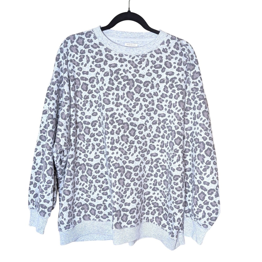 American Eagle Ahh-Mazingly Soft Gray Leopard Print Sweatshirt Sz S (Oversized) - Picture 1 of 7